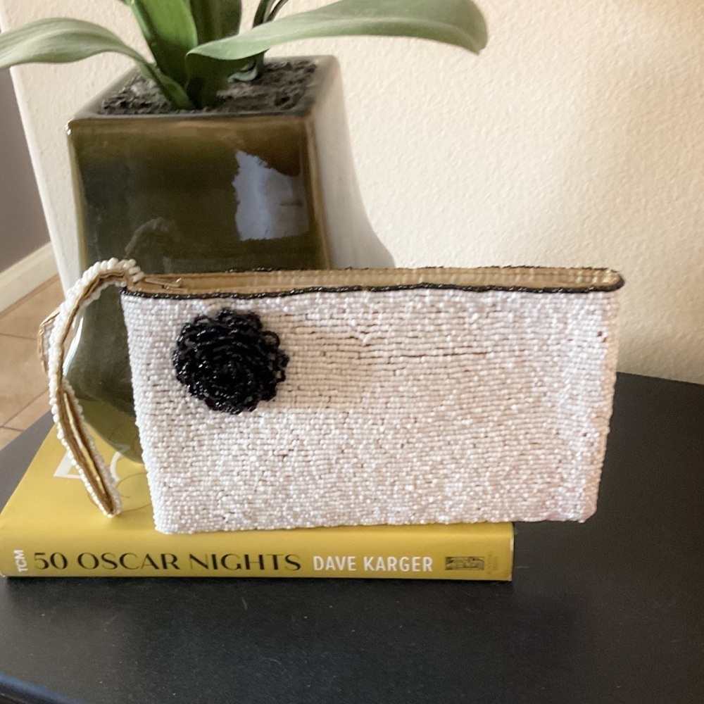 Vintage Ivory Hand Beaded Wristlet with Black Beaded Flower